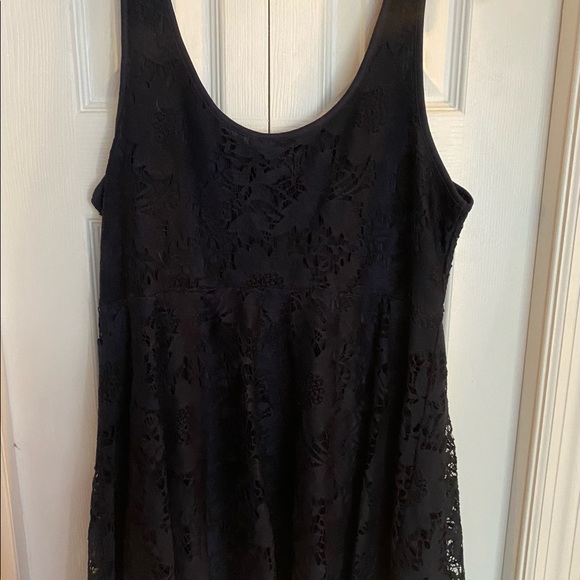 Aeropostale  Navy Blue Lace Skater Dress Sleeveless Sz XL. Runs Small - Picture 3 of 6